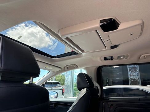 Used 2025 Honda Odyssey Touring image 33
