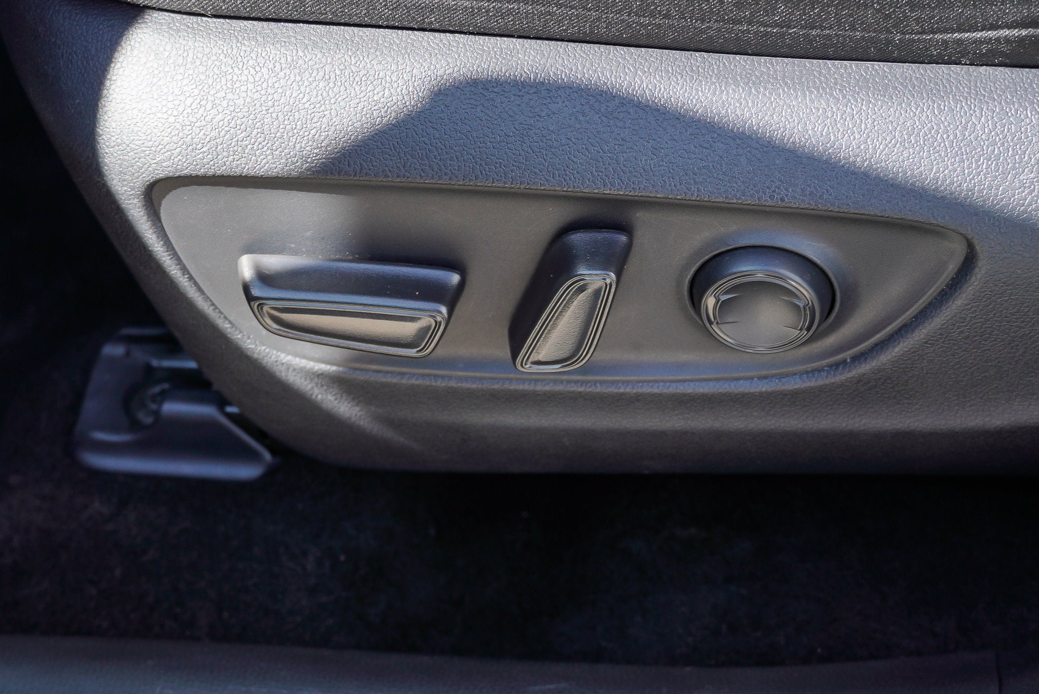 Certified 2025 Toyota RAV4 XLE AWD/4WD image 17