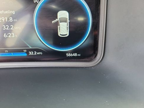 Used 2022 Hyundai Kona Limited AWD/4WD image 31