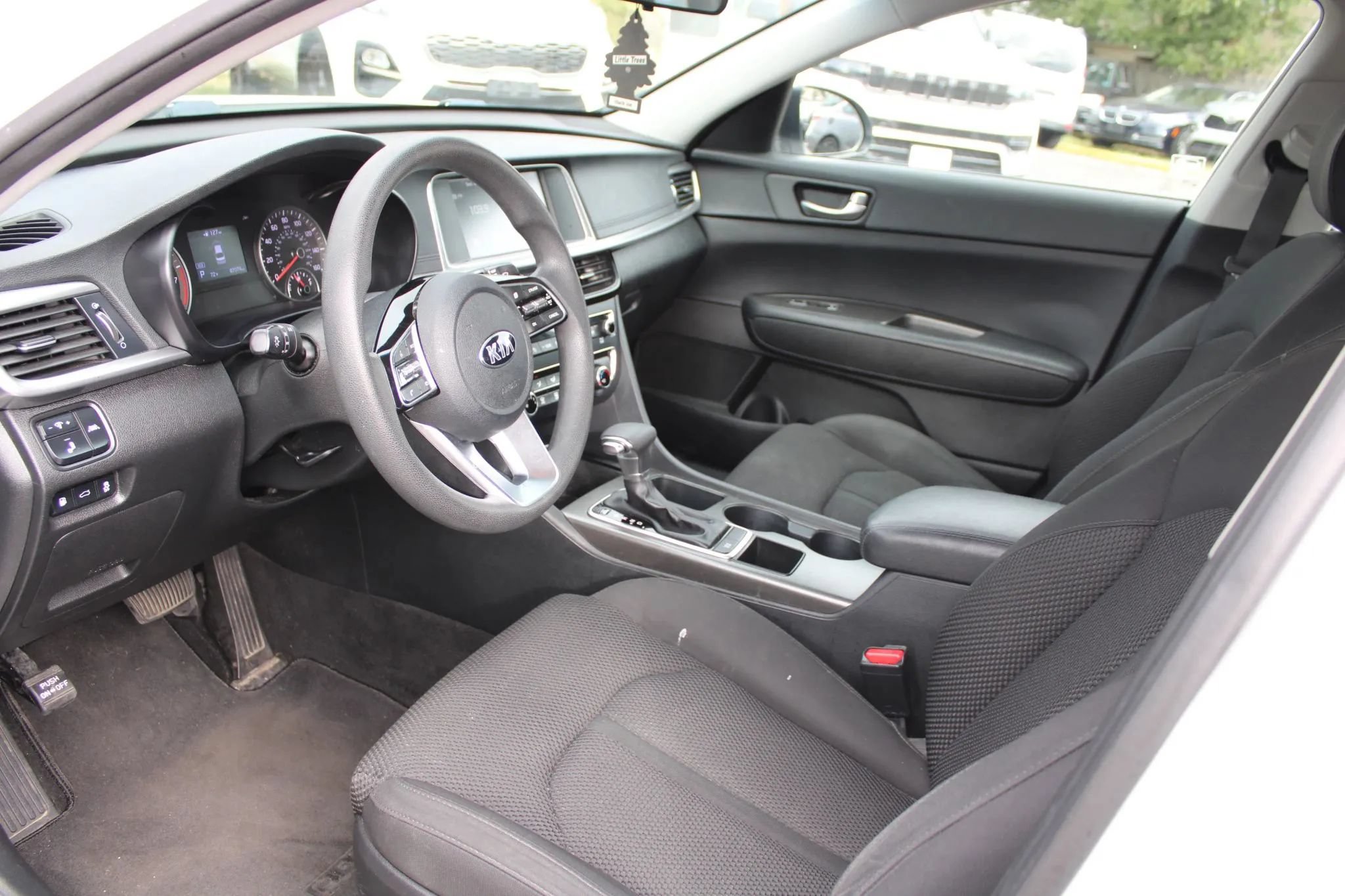 Used 2020 Kia Optima LX FWD image 27