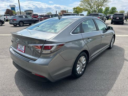 Used 2017 Hyundai Sonata SE FWD image 7