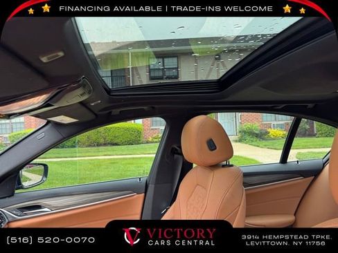 Used 2022 BMW 530i xDrive 530i xDrive image 19