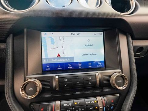 Used 2020 Ford Mustang Shelby GT500 w/ Technology Package image 65