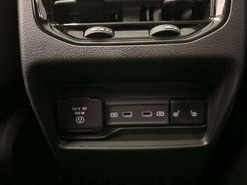 New 2026 Jeep Grand Cherokee Limited AWD/4WD image 25