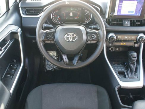 Used 2024 Toyota RAV4 XLE image 5