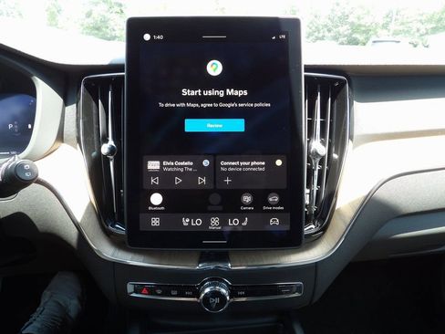 New 2026 Volvo XC60 B5 Plus w/ Protection Package Premier image 17