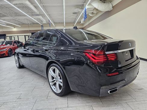 Used 2015 BMW 740Li image 8