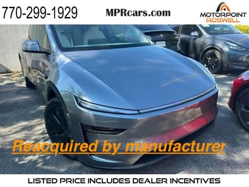 Used 2026 Tesla Model Y Long Range RWD image 1