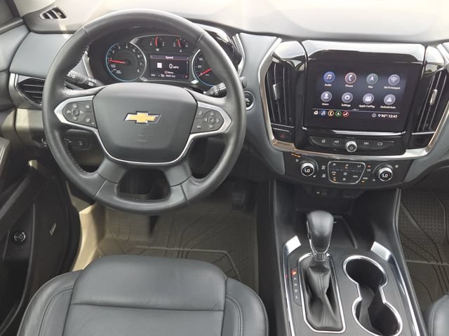 Used 2021 Chevrolet Traverse Premier FWD image 27