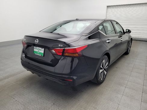 Used 2022 Nissan Altima 2.5 SV image 9