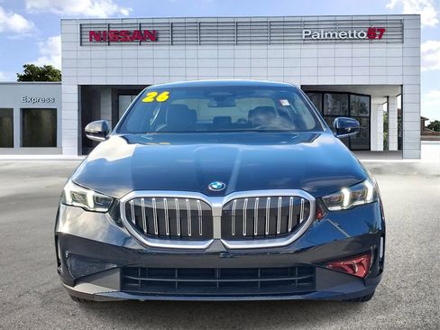 Used 2026 BMW 540i xDrive image 2