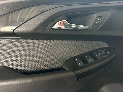 Used 2022 Chevrolet TrailBlazer LT w/ Convenience Package image 10