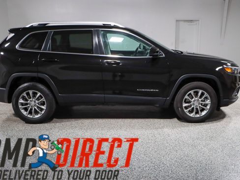 Used 2020 Jeep Cherokee Latitude Lux w/ Quick Order Package 26H Lux image 6