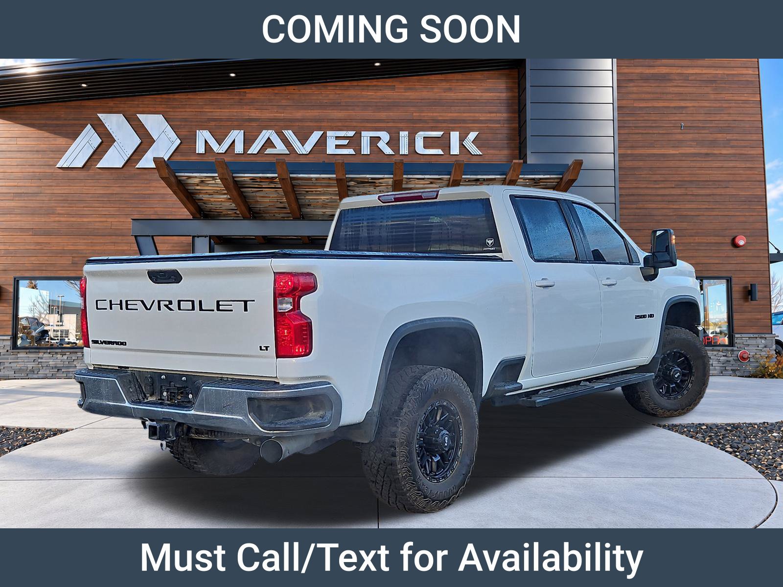 Used 2024 Chevrolet Silverado 2500 LT AWD/4WD image 7