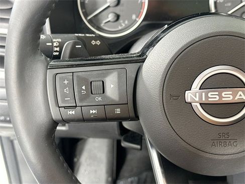 Used 2023 Nissan Rogue SV w/ SV Premium B Package image 22