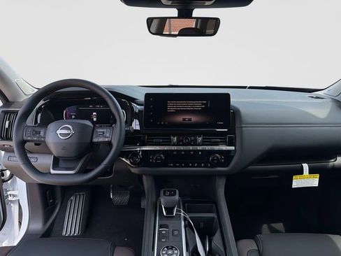 New 2026 Nissan Pathfinder Platinum w/ Cargo Package AWD/4WD image 17
