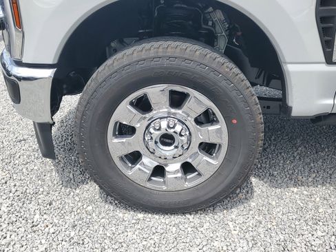 New 2026 Ford F250 Lariat w/ Lariat Ultimate Package image 6