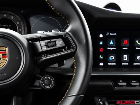 Used 2023 Porsche 911 Turbo S image 30