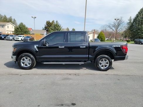 Used 2024 Ford F150 XLT image 3