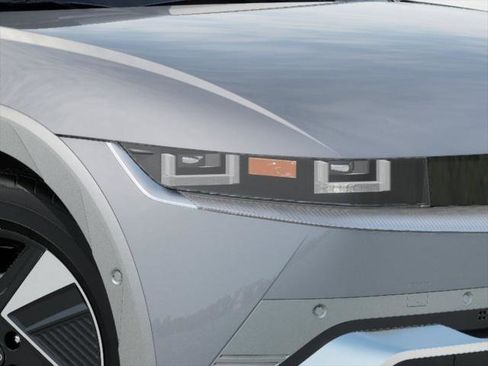 New 2026 Hyundai Ioniq 5 Limited image 9