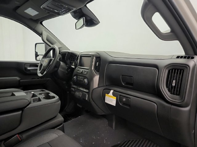 New 2026 Chevrolet Silverado 2500 Custom w/ Custom Value Package AWD/4WD image 40