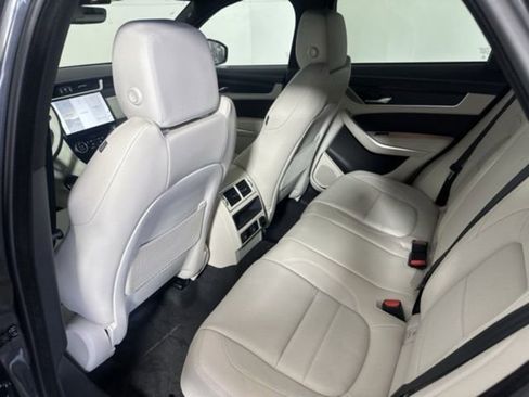 New 2026 Jaguar F-PACE R-Dynamic S image 15