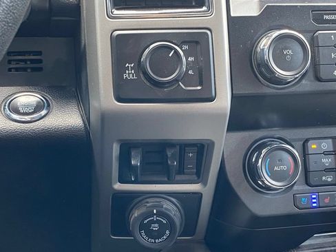 Used 2021 Ford F250 Lariat AWD/4WD image 19