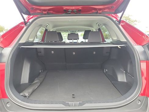Used 2025 Toyota RAV4 XLE image 5