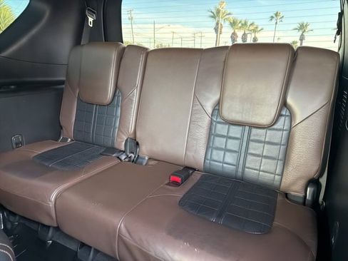 Used 2020 Nissan Armada Platinum w/ Platinum Reserve Package image 16