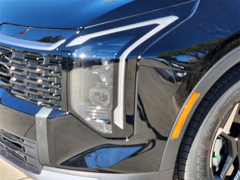 New 2026 Kia Sportage EX image 5