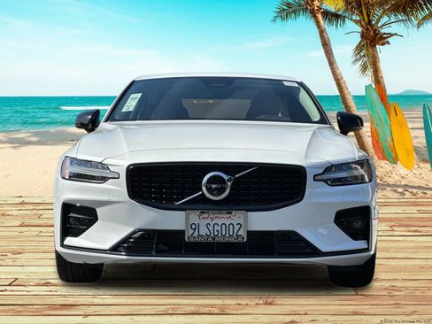 Used 2024 Volvo S60 B5 Plus image 9