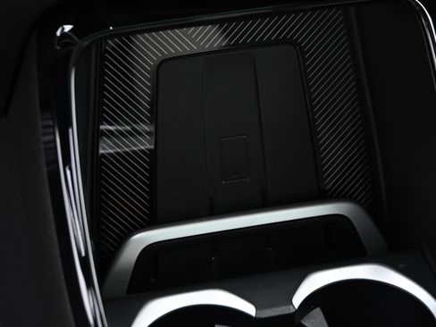 Certified 2025 BMW X2 xDrive28i image 22