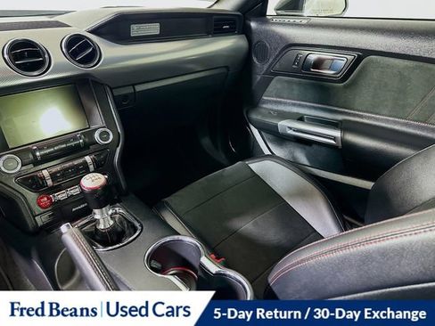 Used 2017 Ford Mustang GT Premium w/ Equipment Group 401A RWD image 29