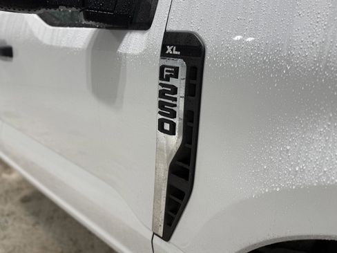 New 2026 Ford F250 XL w/ XL Chrome Package image 29