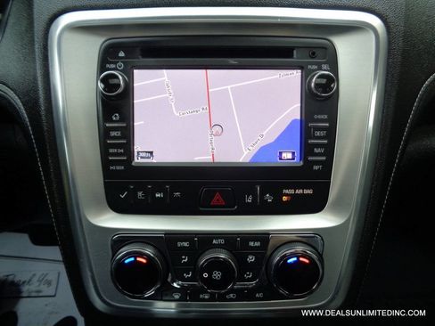 Used 2017 GMC Acadia Limited SLT AWD/4WD image 15