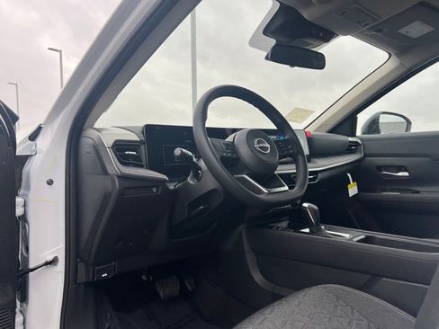 New 2026 Nissan Kicks SV w/ Cold Weather Package FWD image 11