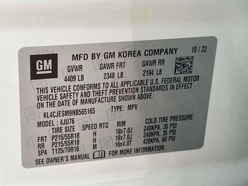 Used 2022 Buick Encore Preferred w/ Safety Package AWD/4WD image 20