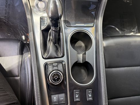 Used 2021 Nissan Maxima 3.5 SV w/ Floor Mat Group FWD image 21