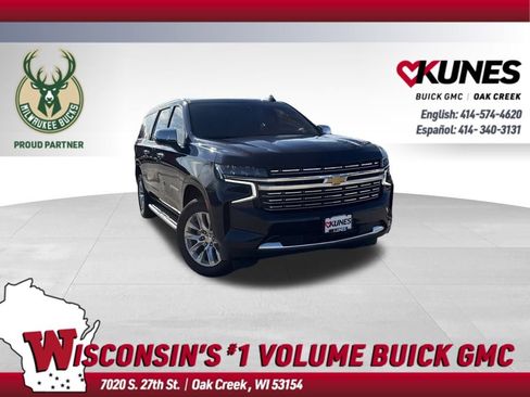 Used 2023 Chevrolet Suburban Premier image 1