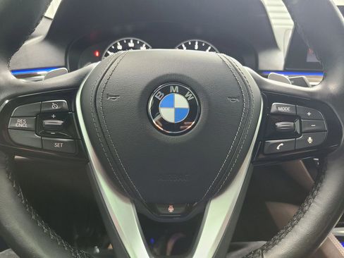 Used 2019 BMW 540i xDrive w/ Convenience Package AWD/4WD image 28