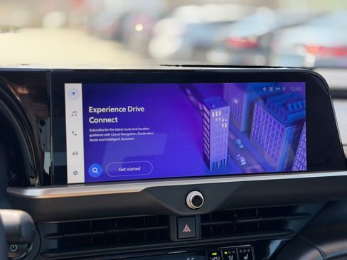 Used 2025 Toyota Crown Nightshade image 14