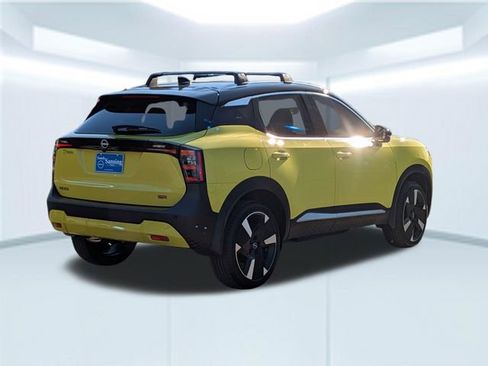 Used 2026 Nissan Kicks SR w/ Illumination Package image 6