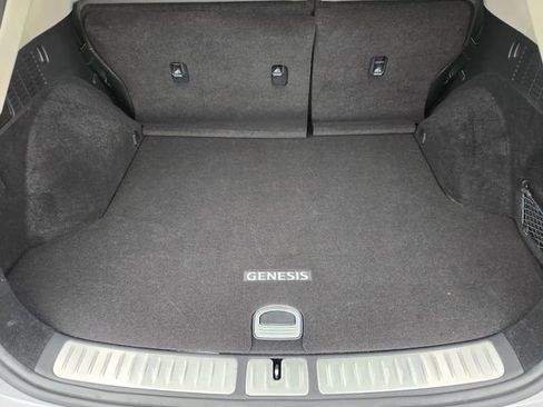 Used 2024 Genesis GV70 2.5T w/ Select Package AWD/4WD image 28