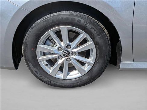 Used 2025 Toyota Camry LE FWD image 28