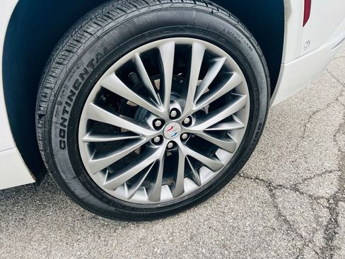 Used 2025 Buick Enclave Avenir w/ Super Cruise Package image 14