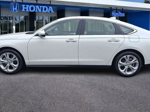 Certified 2025 Honda Accord LX image 5