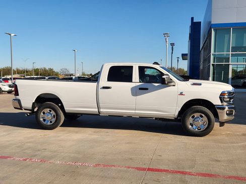 New 2026 RAM 2500 Tradesman w/ Chrome Appearance Group image 7