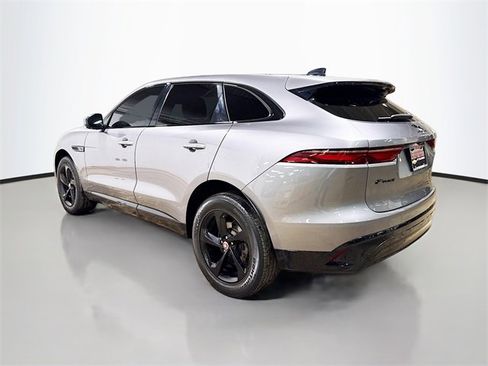Used 2023 Jaguar F-PACE S image 9