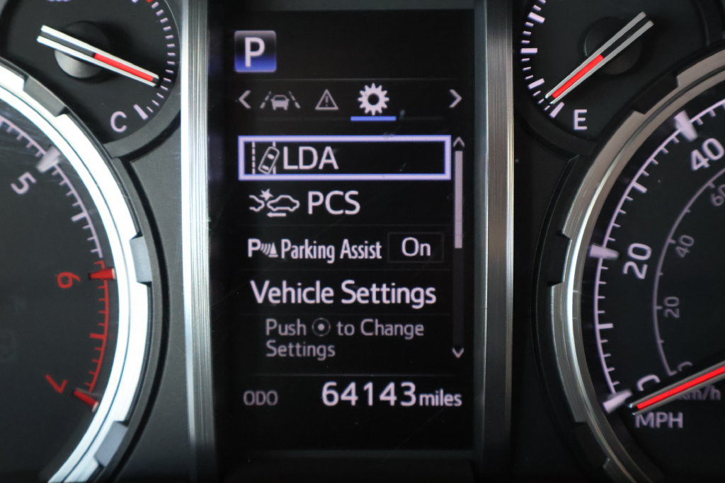 Certified 2021 Toyota 4Runner Limited AWD/4WD image 3