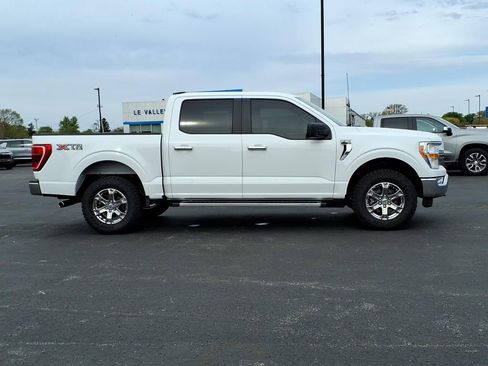Used 2022 Ford F150 XLT w/ XTR Package AWD/4WD image 13